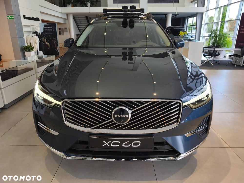 Volvo XC 60 B5 B AWD Ultra Bright - 8