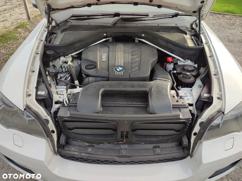 BMW X6 xDrive30d - 14