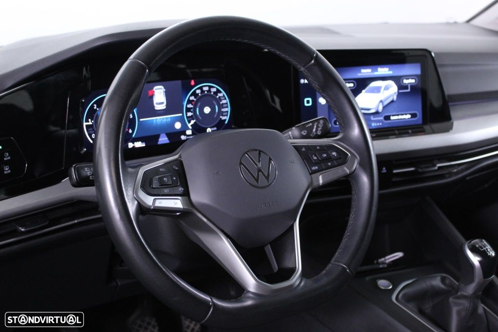 VW Golf Variant 2.0 TDi Life - 22