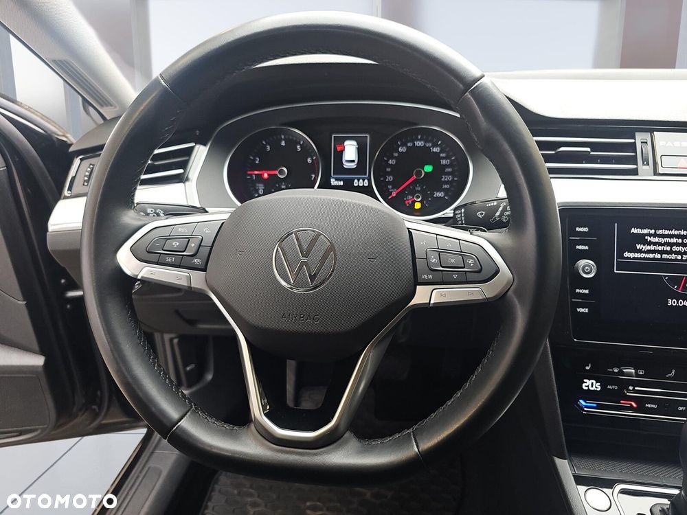 Volkswagen Passat Variant 1.5 TSI EVO Business DSG - 13
