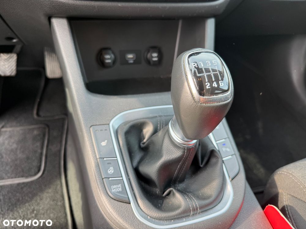 Hyundai i30 1.5 T-GDI 48V-Hybrid Advantage - 17