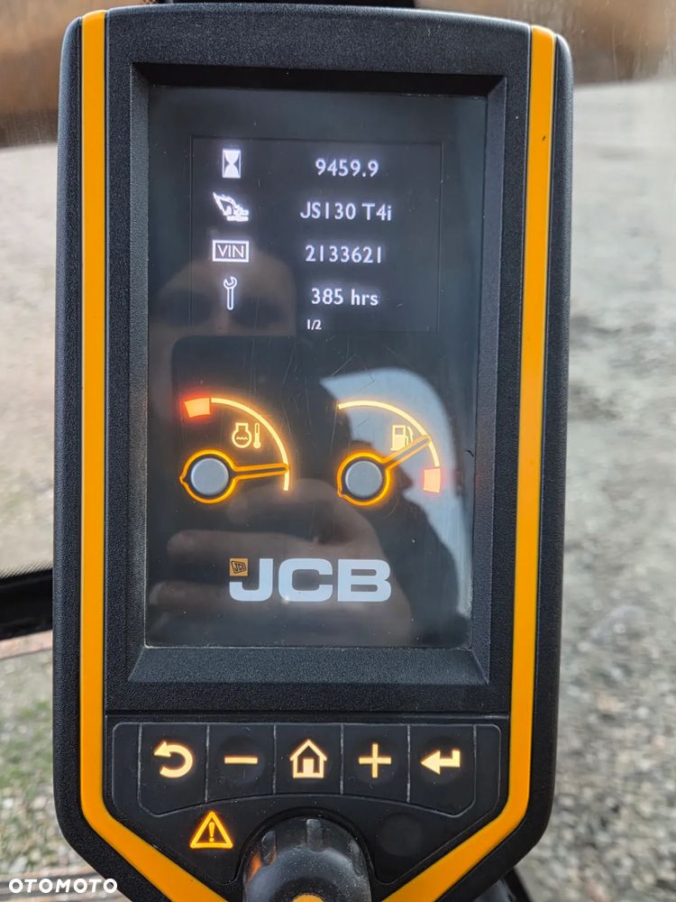 JCB JS130 - 11