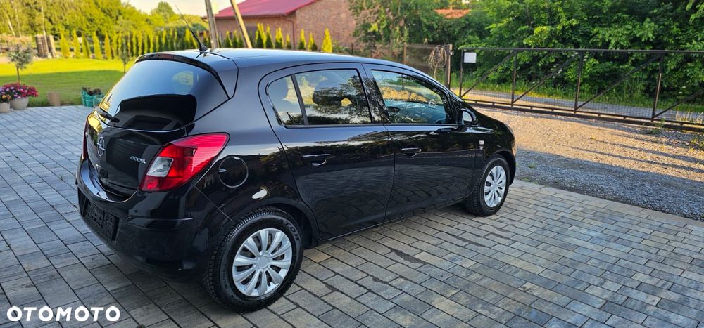 Opel Corsa 1.2 16V Innovation - 7