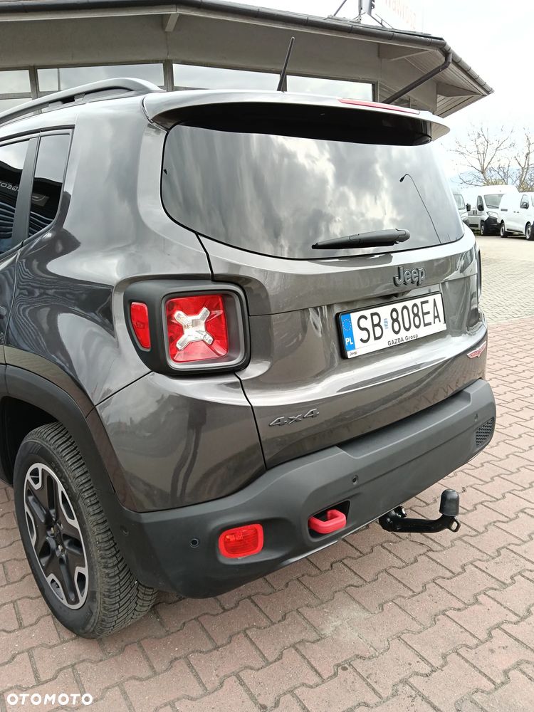 Jeep Renegade 2.0 MultiJet Active Drive Low Automatik Trailhawk - 3