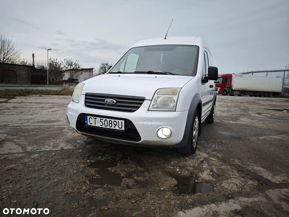 Ford Transit Connect - 13