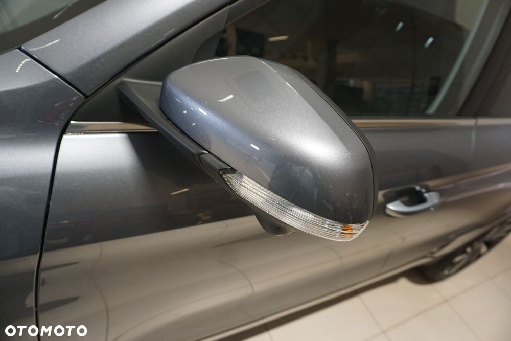MG ZS Hybrid+ - 29