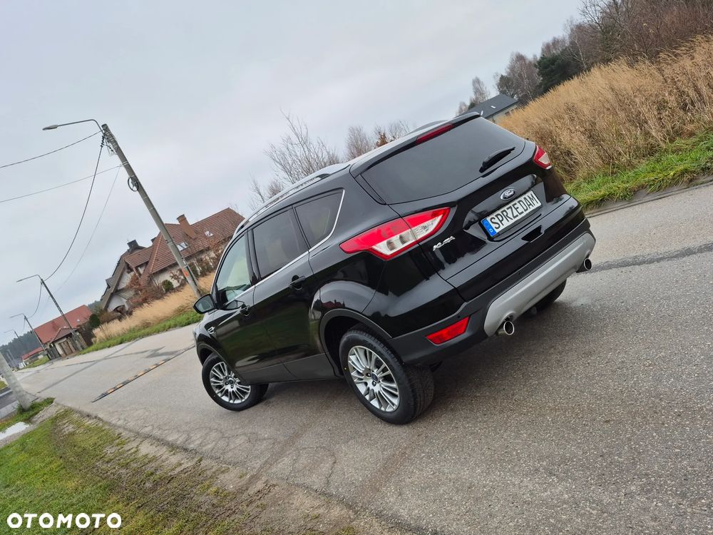 Ford Kuga 2.0 TDCi 2x4 Titanium - 8