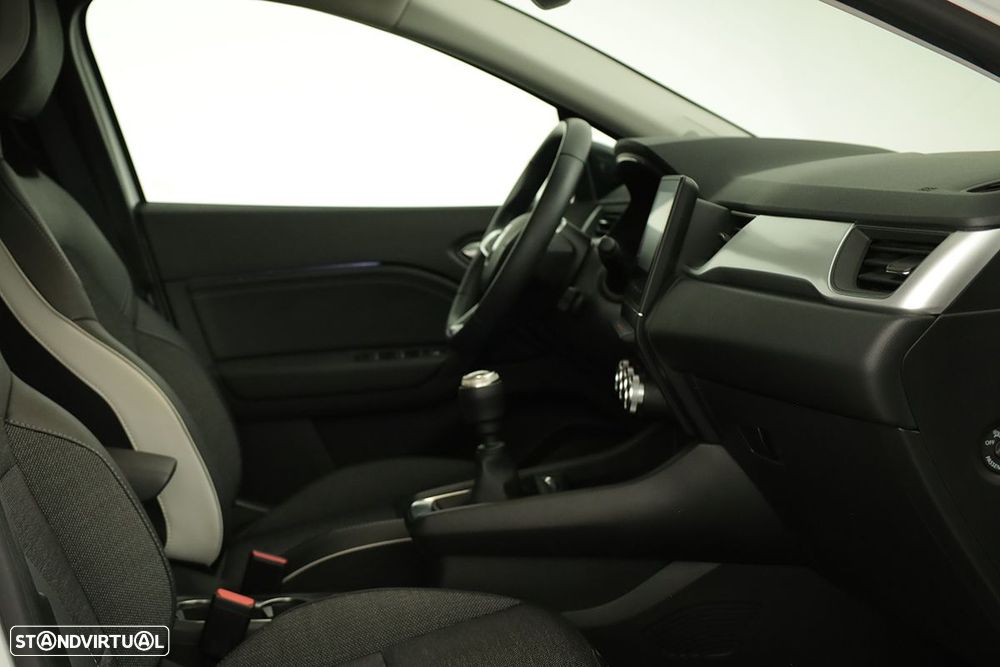 Renault Captur 1.0 TCe Techno Bi-Fuel - 23