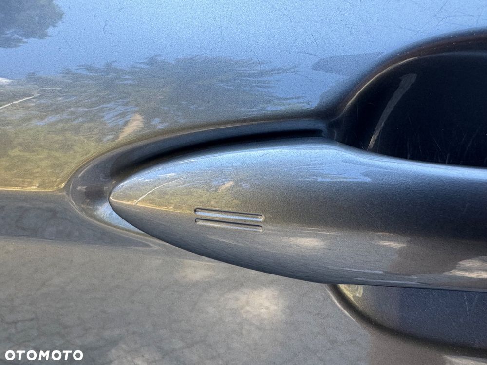 Toyota Camry 2.5 Hybrid Executive CVT - 13