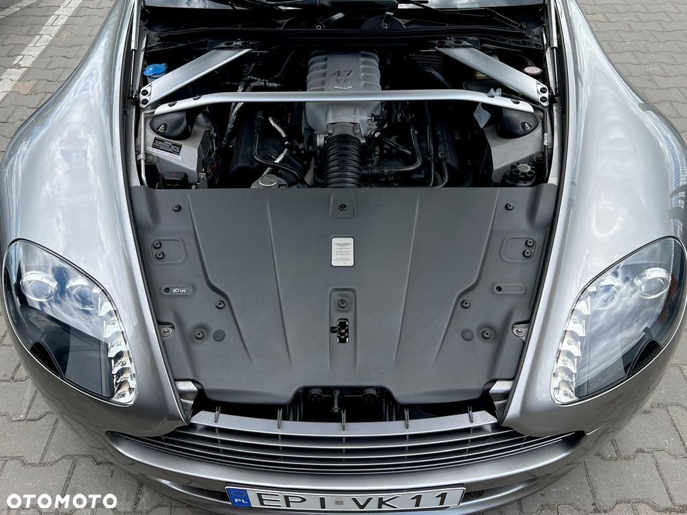 Aston Martin V8 Vantage ver-4-7-sportshift - 29