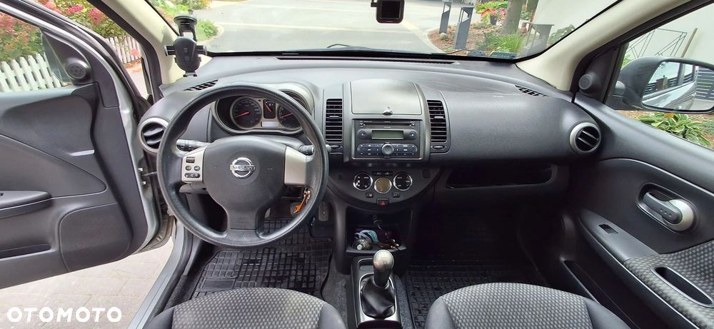 Nissan Note 1.6 more - 10
