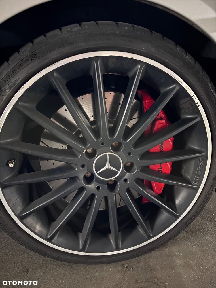 Mercedes-Benz CLA - 30