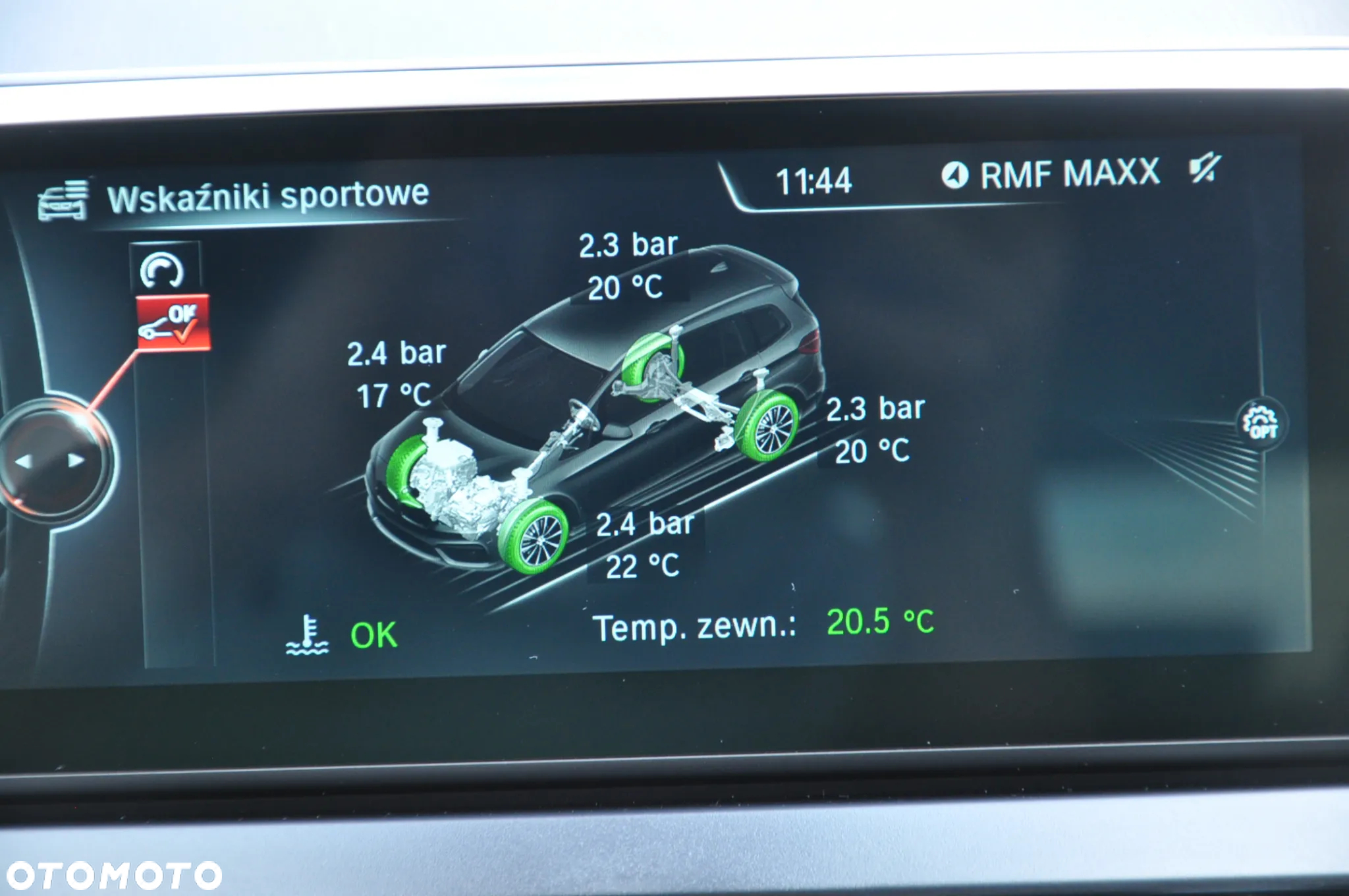 BMW Seria 2 216d Luxury Line - 32