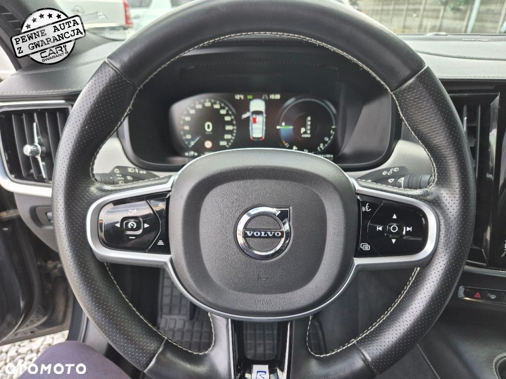 Volvo V90 - 38