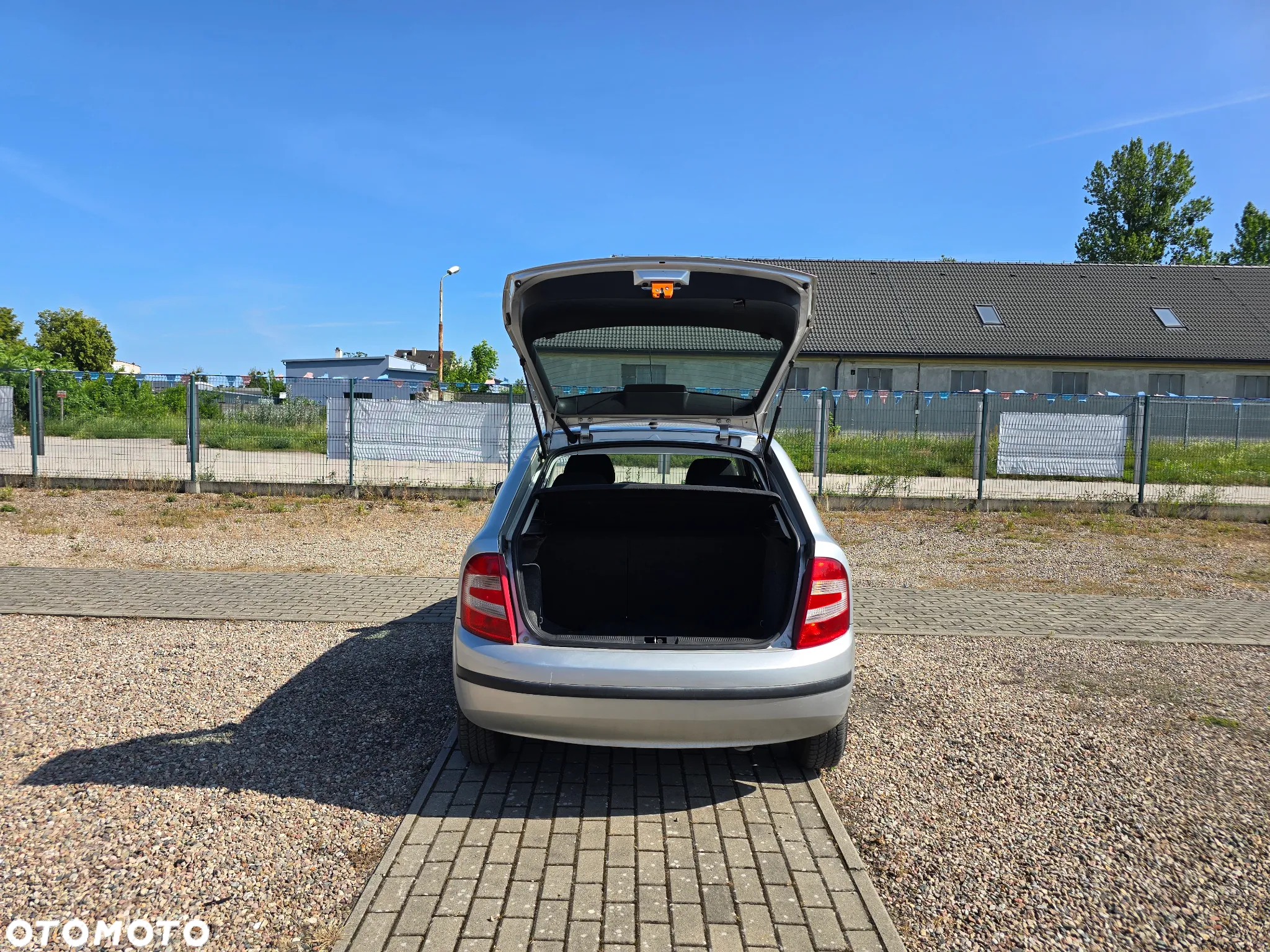 Skoda Fabia 1.2 HTP Ice Classic + - 8