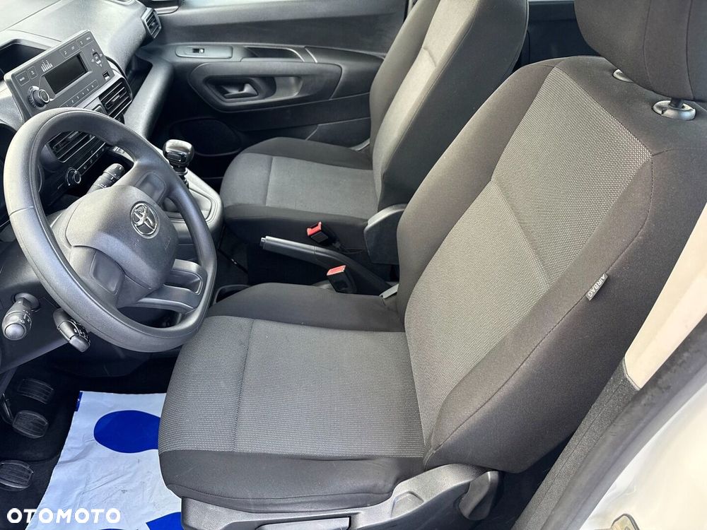 Toyota Proace City Verso 1.5 D-4D Combi - 12