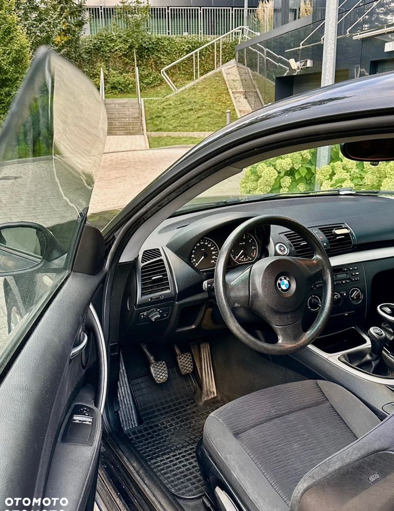 BMW Seria 1 116i - 6