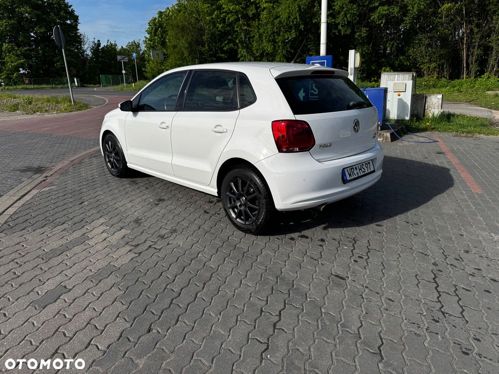 Volkswagen Polo 1.6 TDI Comfortline - 4