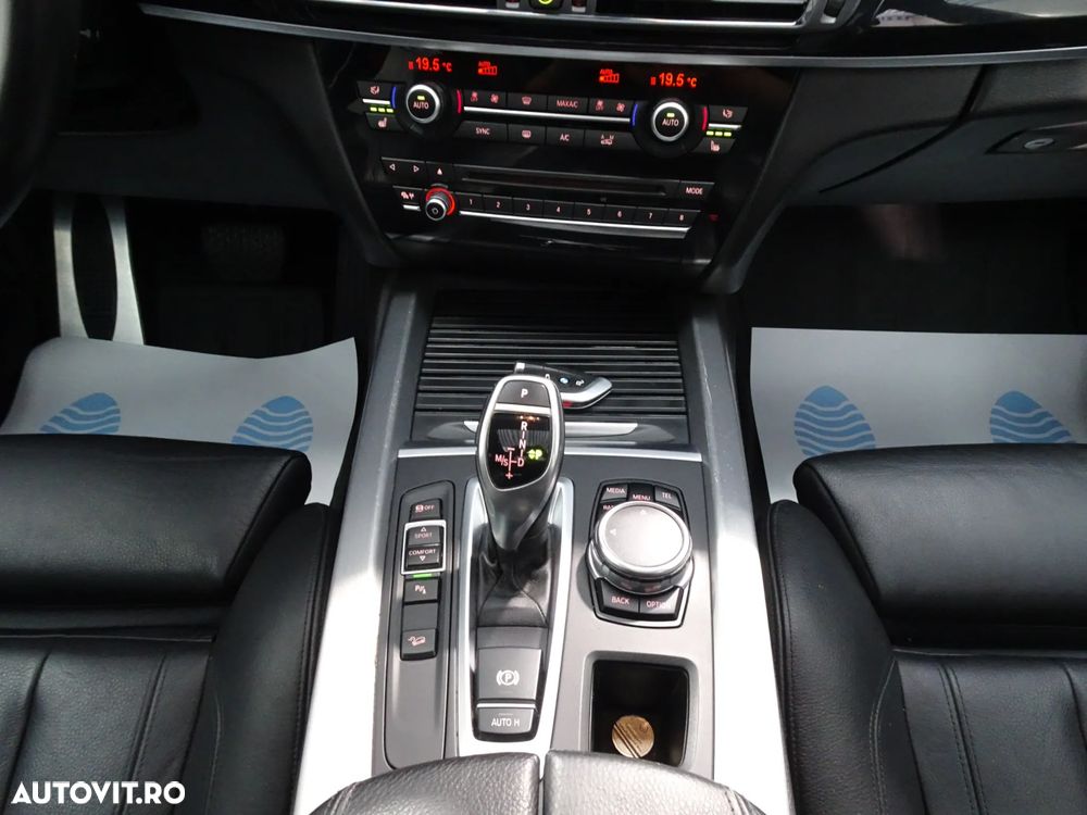 BMW X5 xDrive25d - 11