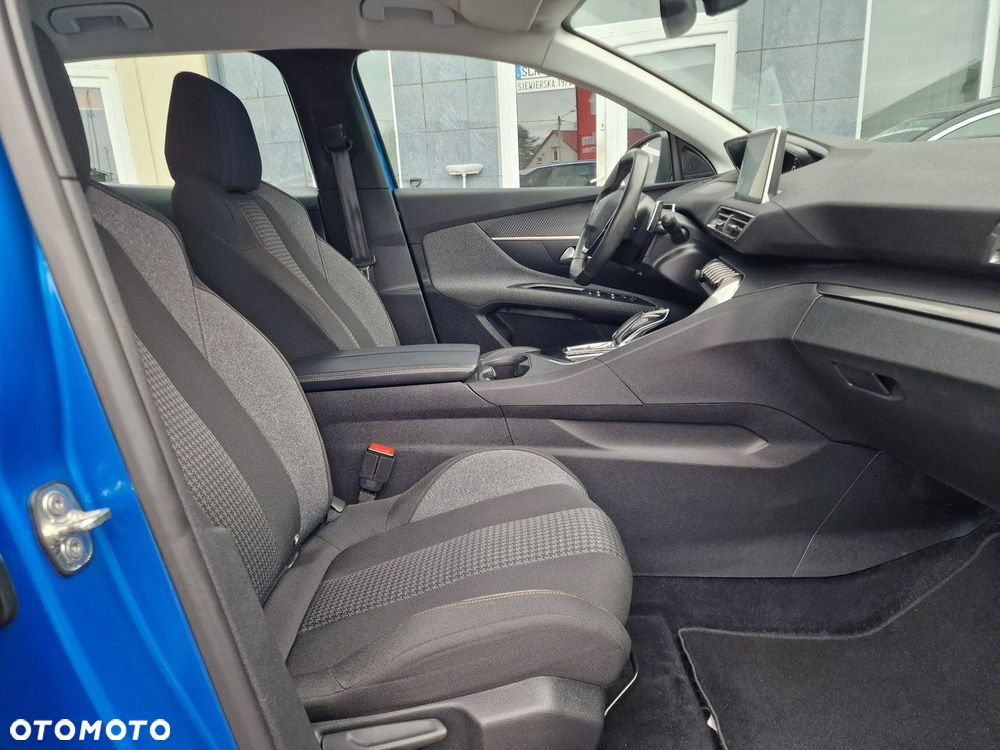 Peugeot 3008 1.2 PureTech Active Pack S&S EAT8 - 26