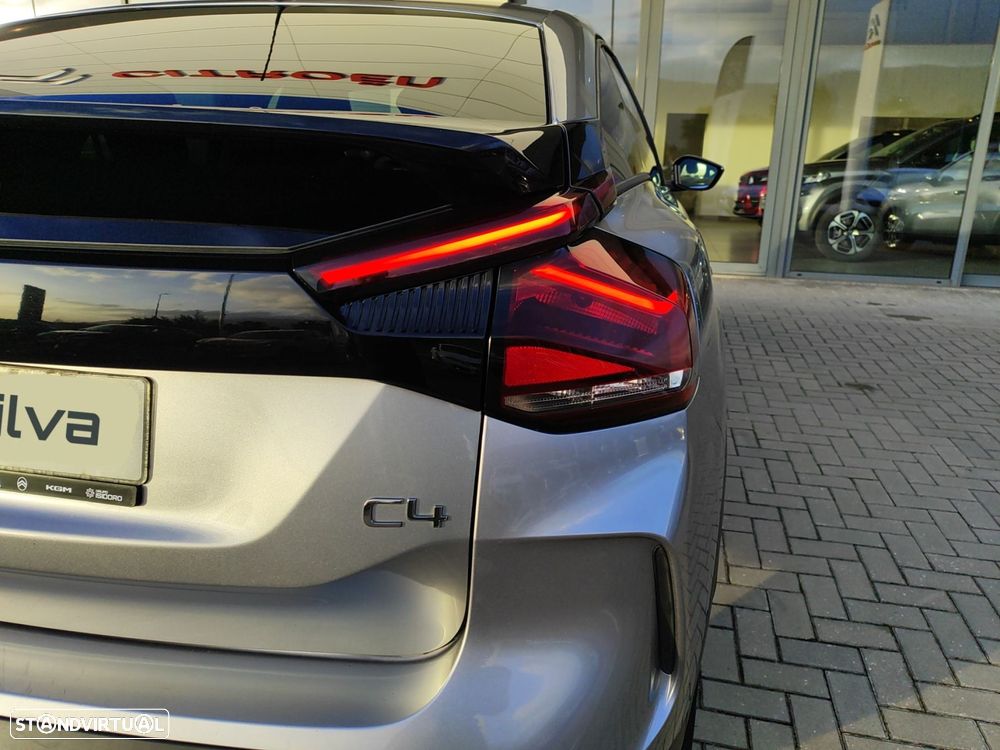 Citroën C4 1.2 PureTech Shine EAT8 - 9