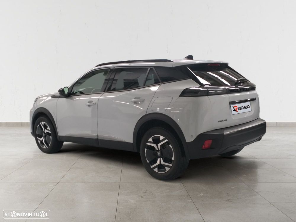 Peugeot 2008 1.2 PureTech Allure - 4