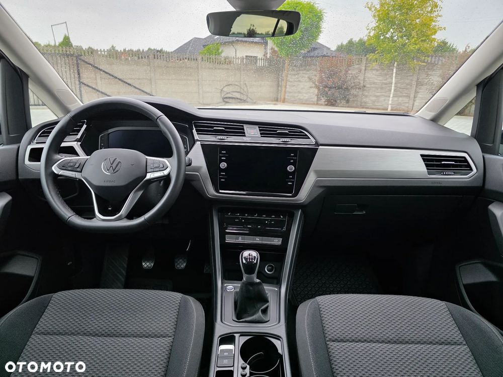 Volkswagen Touran 1.5 TSI EVO Comfortline - 5