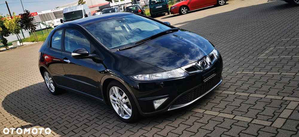 Honda Civic 1.8 Executive - 9