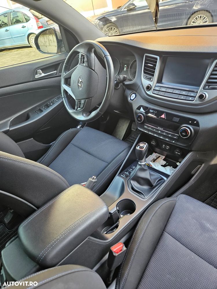 Hyundai Tucson blue 1.7 CRDi 2WD Classic - 6
