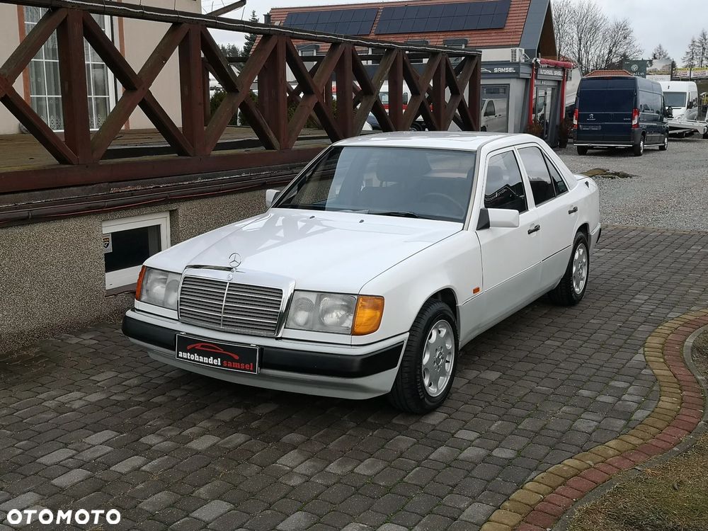 Mercedes-Benz W124 (1984-1993) - 2