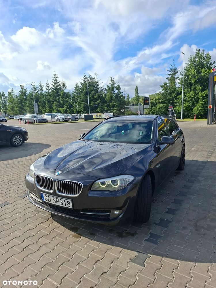 BMW Seria 5 520d - 5