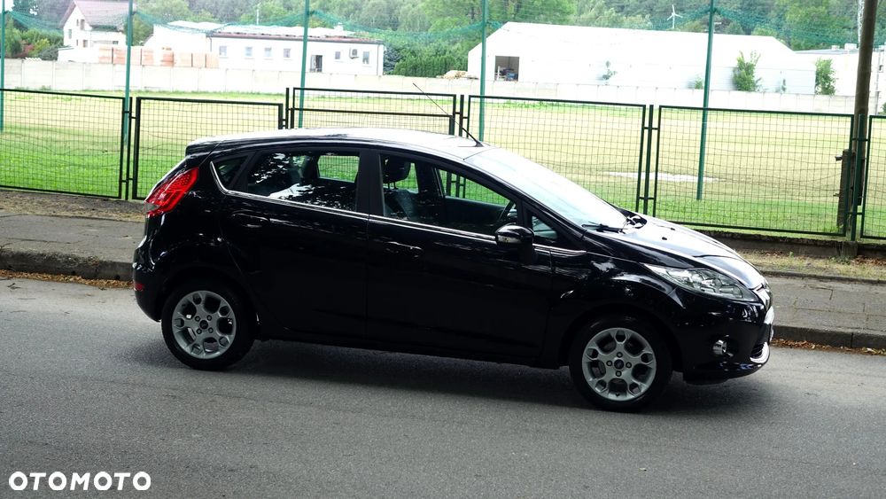 Ford Fiesta 1.25 Gold X - 37