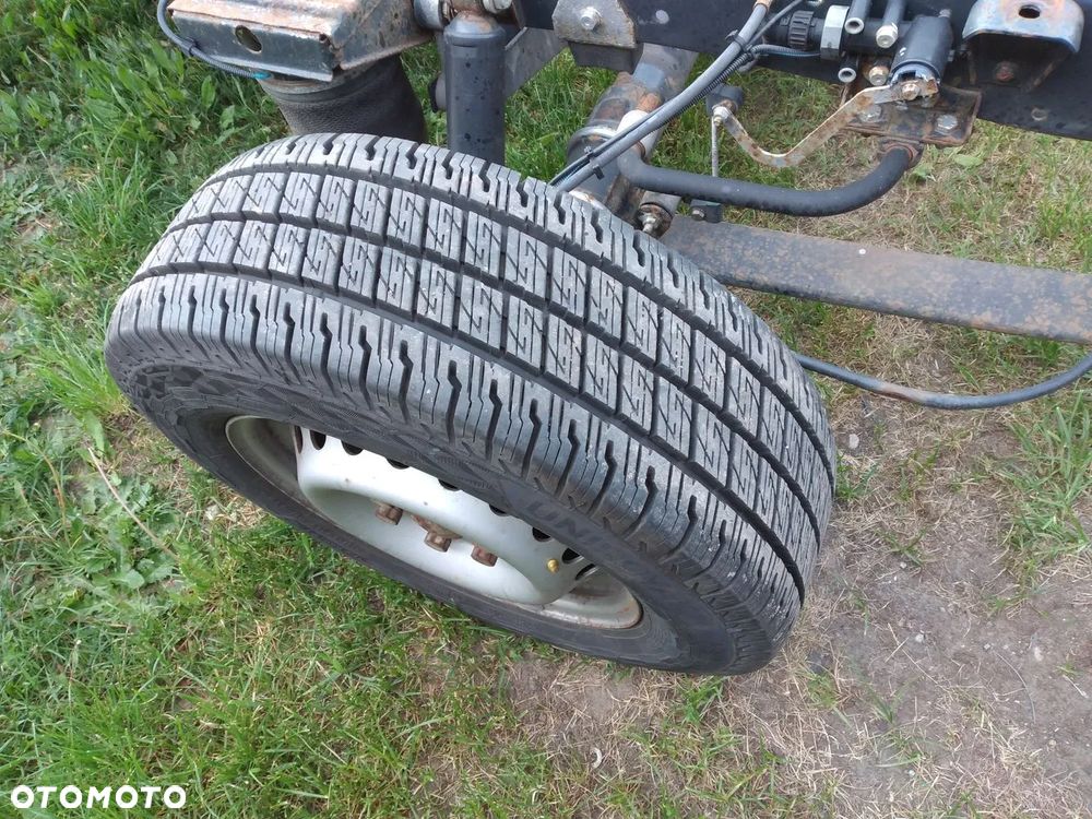 Iveco 3,0 CNG F1CE0441A osprzęt silnika 2013r, kabina szkielet ,  wał napędowy pół resory poduszki , koła z ładnymi oponami , sterowniki silnika i inne części - 19