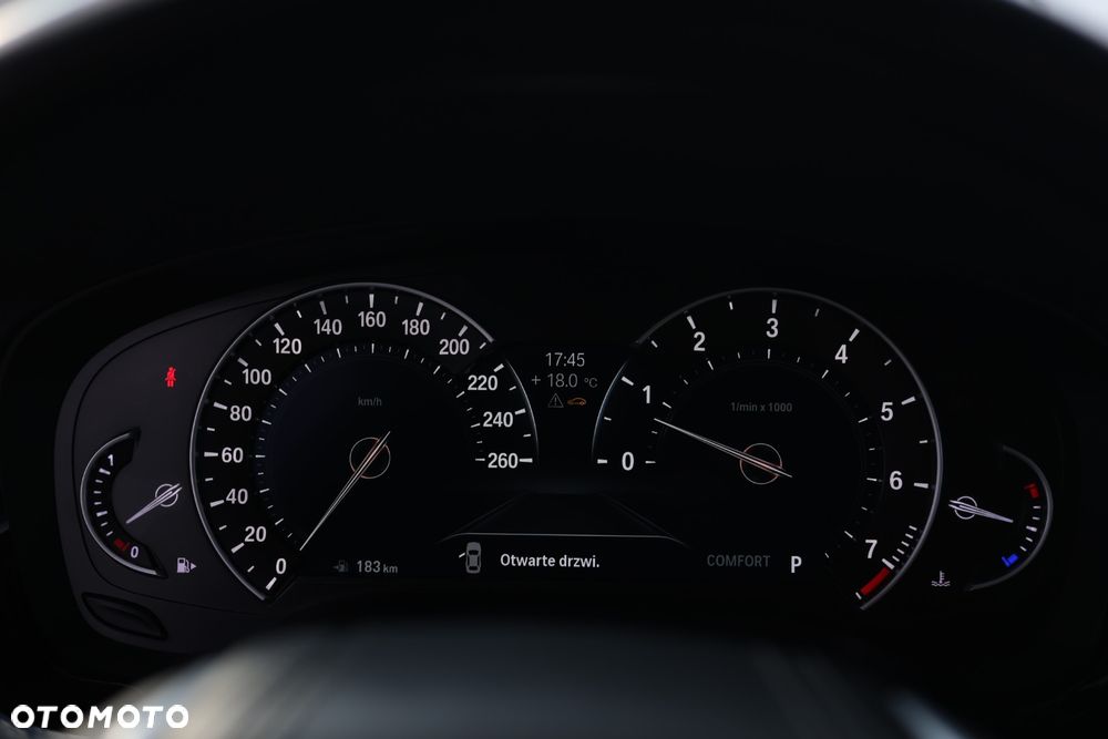 BMW Seria 5 520i GPF M Sport sport - 11