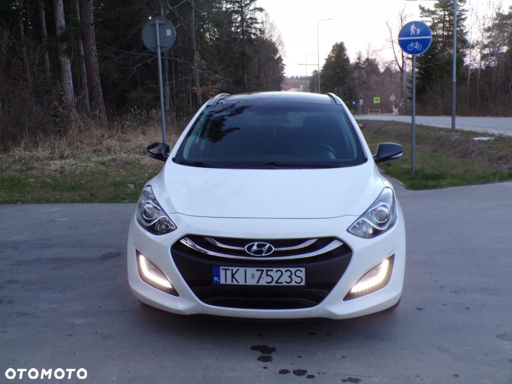 Hyundai i30 blue 1.6 CRDi Classic Navigation - 7