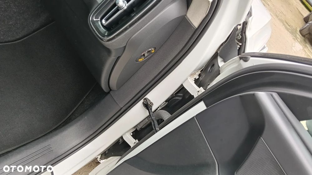 Volvo XC 40 T5 Recharge DKG Ultimate Bright - 31