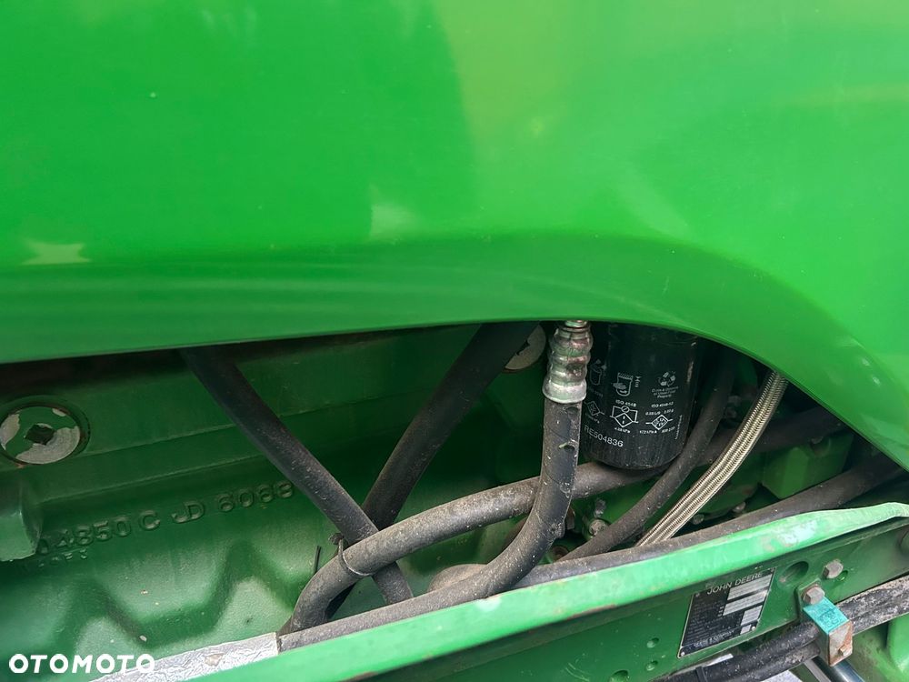 John Deere 6820 - 25