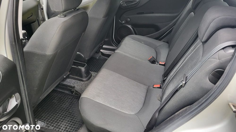 Fiat Punto - 11