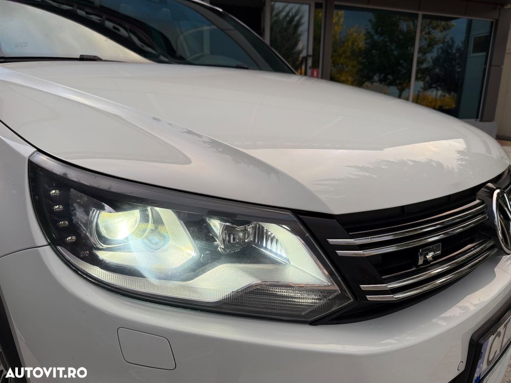 Volkswagen Tiguan 2.0 TDI 4Motion DSG BMT Track & Style - 33