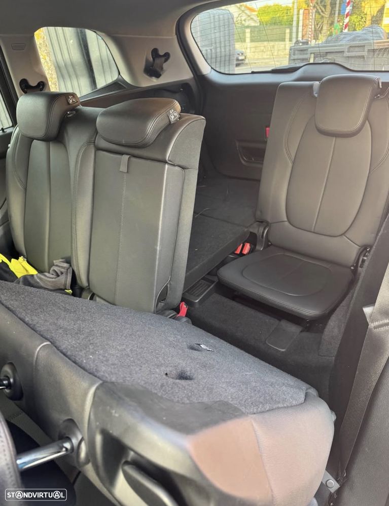 BMW 216 Gran Tourer d Luxury Line - 10