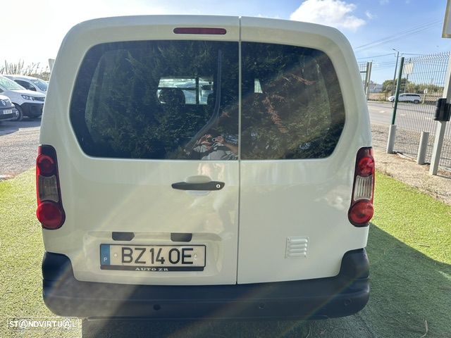 Peugeot PARTNER 3 LUGARES - 6