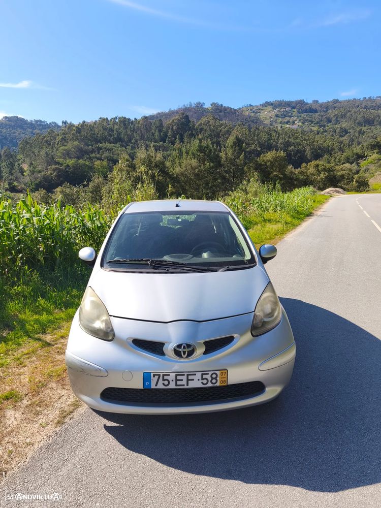 Toyota Aygo 1.0 - 3