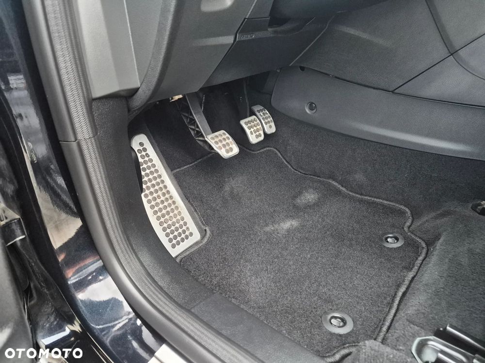 Ford Mondeo 1.6 Eco Boost Start-Stopp Champions Edition - 12