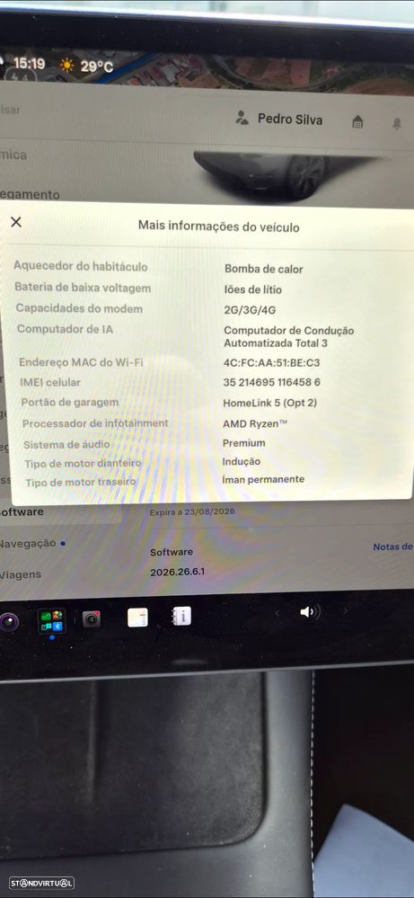 Tesla Model Y Long Range Dual Motor AWD — fotografia 10