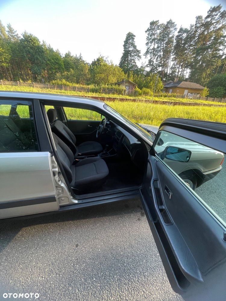 Audi 80 1.8 S - 11