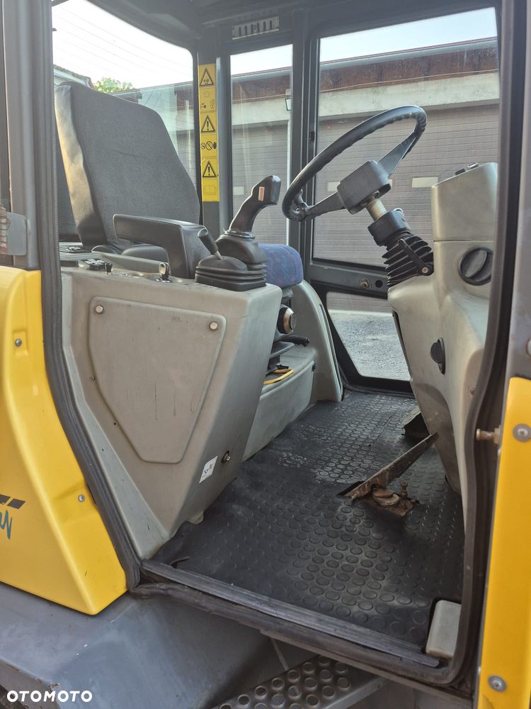 Komatsu WA65 4X4 2000R ŁADOWARKA ŁYŻKA WIDŁY SILNIK YANMAR 4 CYLINDRY DIESEL BEZ ADBLUE I TURBINY - 5