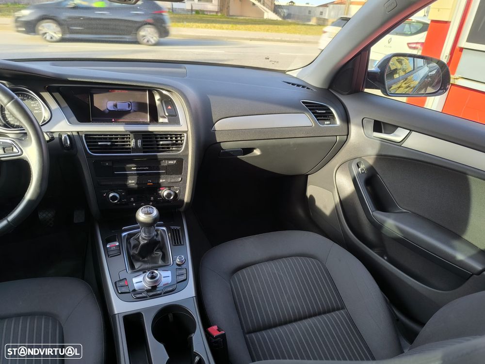 Audi A4 Avant 2.0 TDI - 35