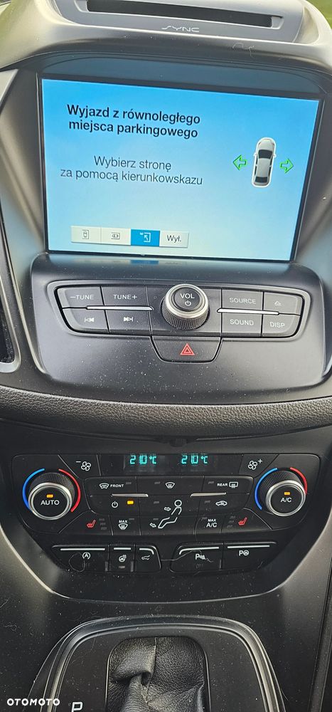 Ford Kuga - 31
