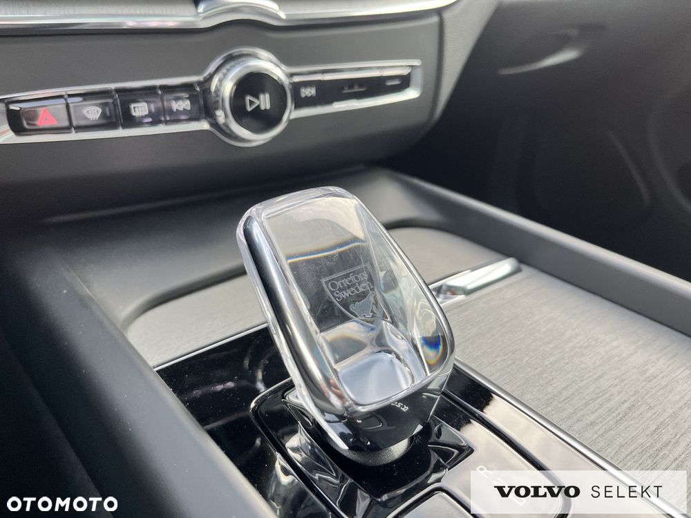Volvo XC 60 - 25