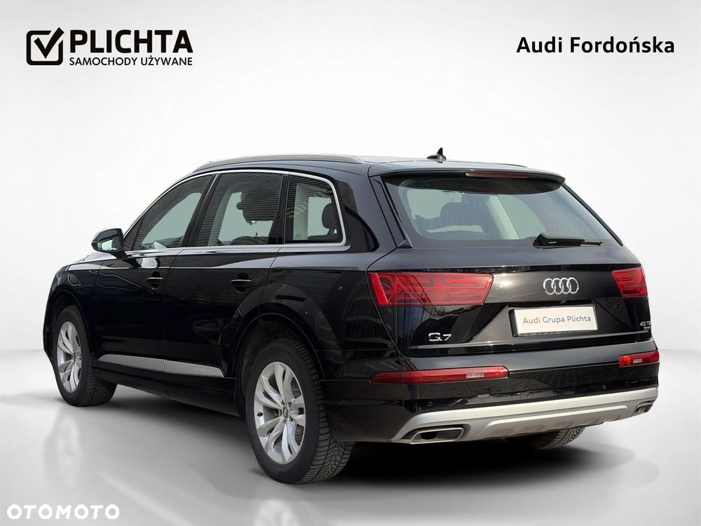Audi Q7 - 3